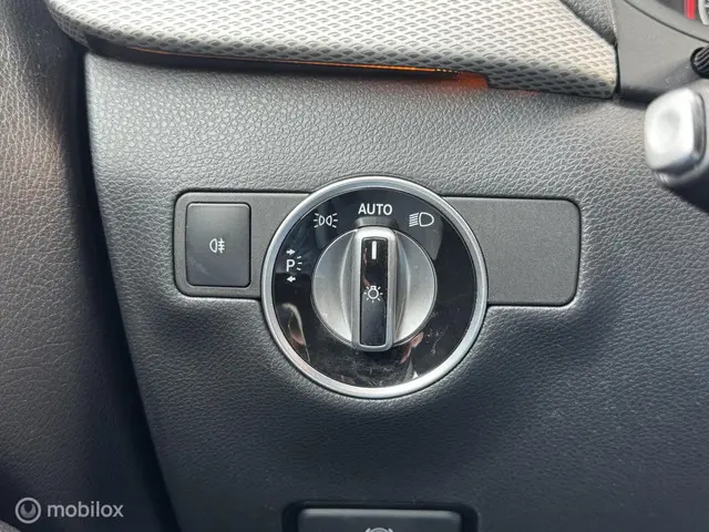 Mercedes-Benz B-Klasse 180 Ambition 2018 Benzine 30