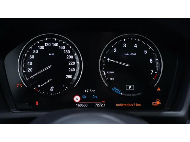 BMW X1 xDrive25e m Sport 2022 Hybride Benzine 21