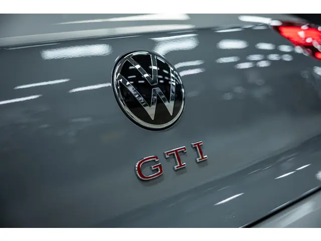 Volkswagen Golf 2.0 TSI GTI Clubsport 2024 Benzine 15