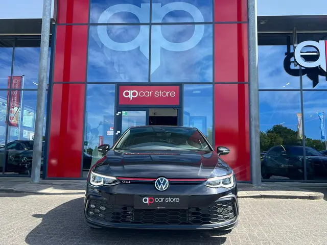 Volkswagen Golf 2.0 TSI GTI 2021 Benzine 2