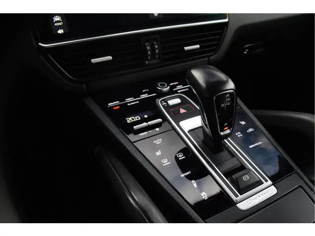 Porsche Cayenne 3.0 2018 Benzine 8