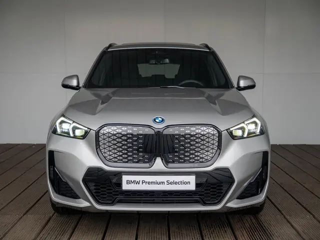 BMW iX1 eDrive20 2026 Elektrisch 3