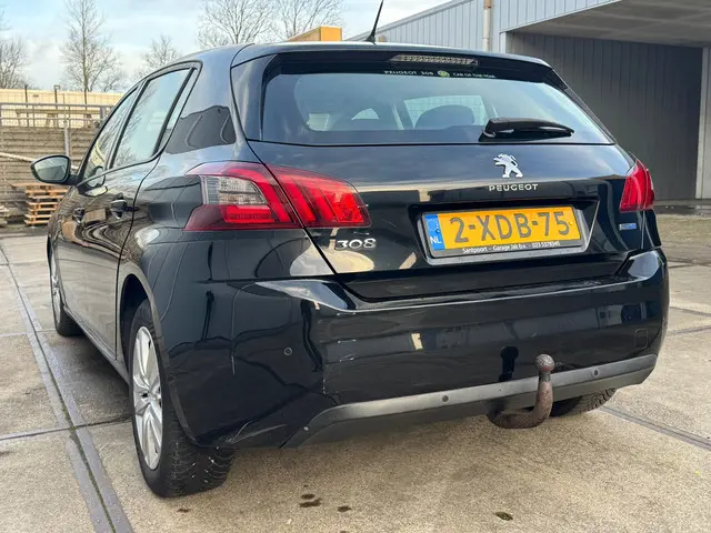 Peugeot 308 1.6 BlueHDi Active 2014 Diesel 3