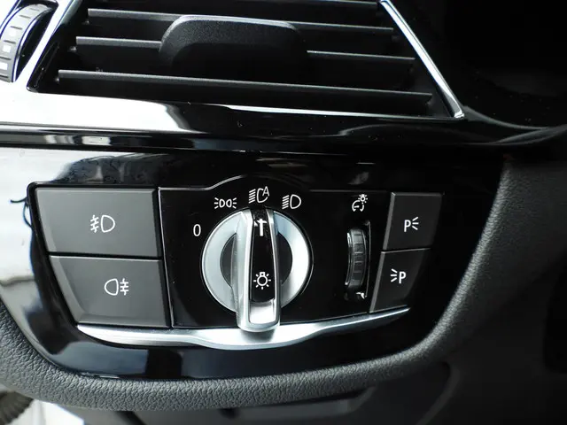 BMW 5 Serie Sedan 530e 2019 Hybride Benzine 24