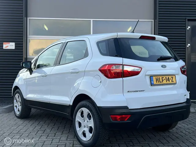 Ford EcoSport 2