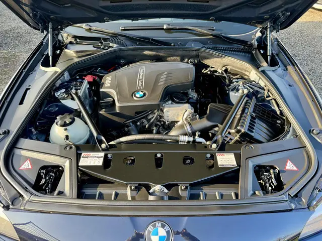 BMW 5 Serie 520i Executive M Sport 2013 Benzine 31