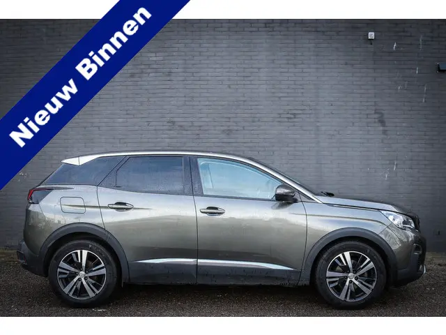 Peugeot 3008 1.2 PureTech Allure 2017 Benzine