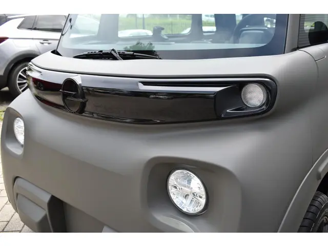 Opel Rocks-e ULTIMATE 2025 Elektrisch 8