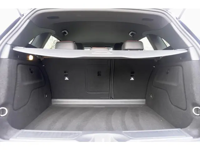 Mercedes-Benz B-Klasse 160 Business 2017 Benzine 21