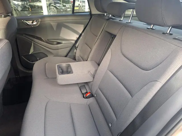 Hyundai IONIQ Comfort EV 38 kWh 2020 Elektrisch 18