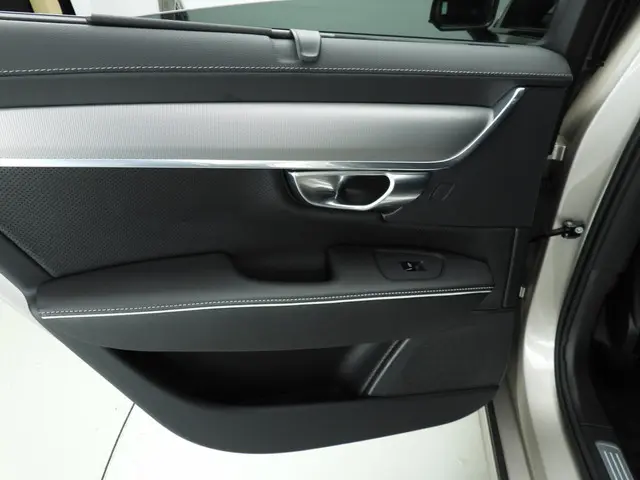 Volvo S90 2.0 B5 Ultimate Bright 2023 Benzine 29