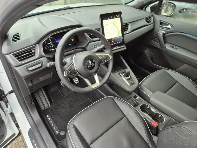 Mitsubishi Grandis 1.8 HEV Instyle 2025 Hybride Benzine 24