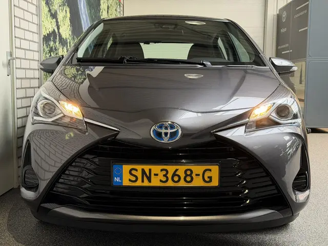 Toyota Yaris 1.5 Hybrid Aspiration 2018 Hybride Benzine 3