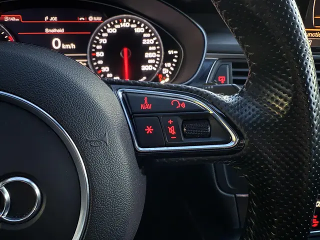 Audi A6 Limousine 2.8 FSI Pro Line S 2012 Benzine 21