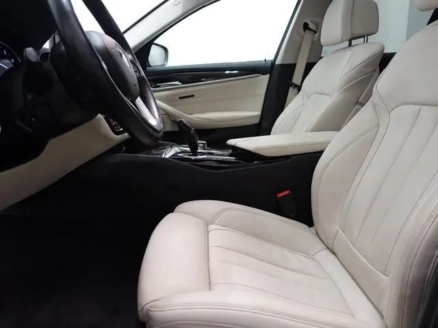 BMW 5 Serie 520i M-Sport Individual Aut- 2019 Benzine 37