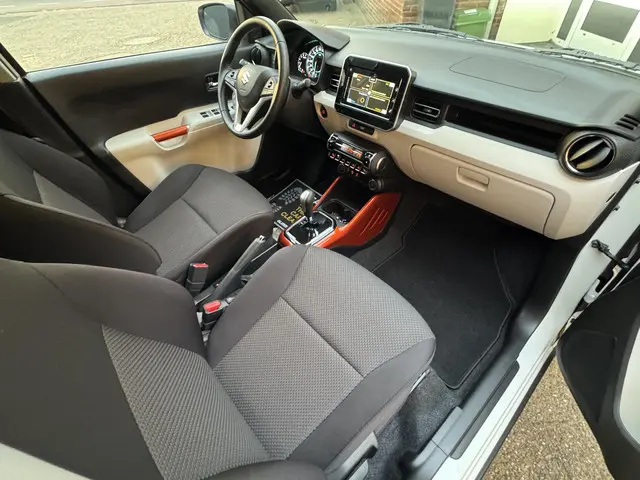 Suzuki Ignis 1.2 Stijl 2018 Benzine 19