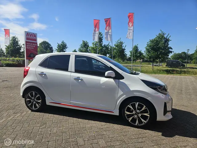 Kia Picanto 1.0 DPi GT-Line 2023 Benzine 6