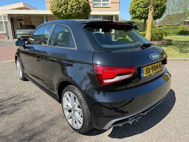 Audi A1 1.4 TFSI CoD Sport Pro Line S 2016 Benzine 4