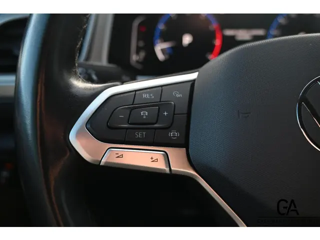 Volkswagen T-Roc Cabrio 1.5 TSI Style 2023 Benzine 9