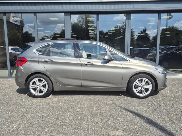 BMW 2 Serie Active Tourer 218i Luxury 2015 Benzine 14