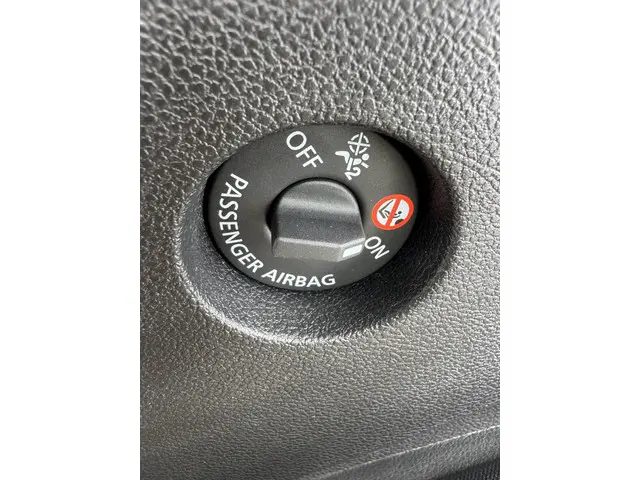 Renault Captur 1.2 TCe Bose 2018 Benzine 38