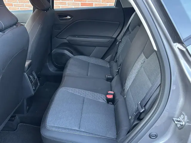 Renault Captur 1.0 TCe 90 evolution 2023 Benzine 14