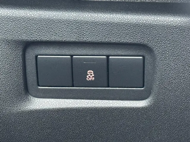 Citroën C3 1.0 PureTech Exclusive 2015 Benzine 35