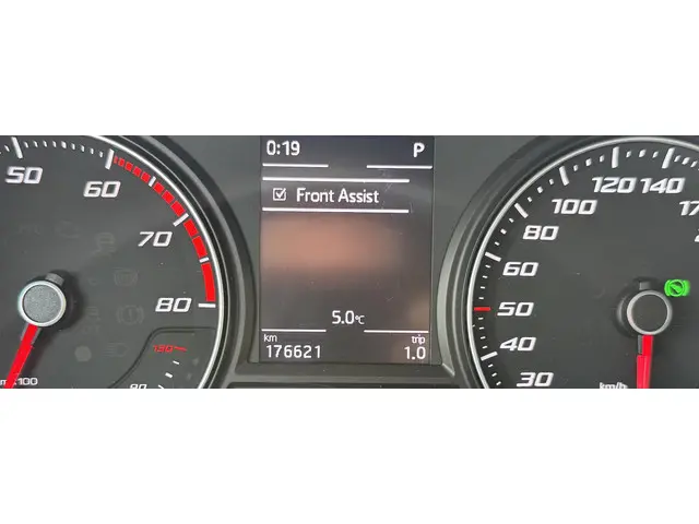 SEAT Ateca 1.4 EcoTSI Style Business Intense 2018 Benzine 9