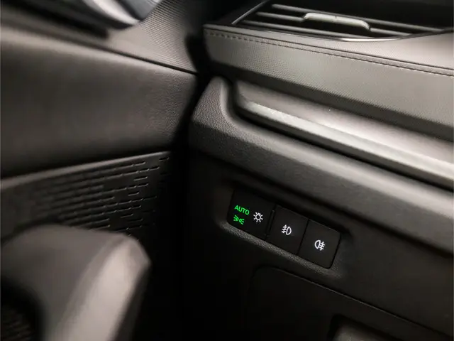 Škoda Octavia 1.0 e-TSI Sport 2023 Benzine 31