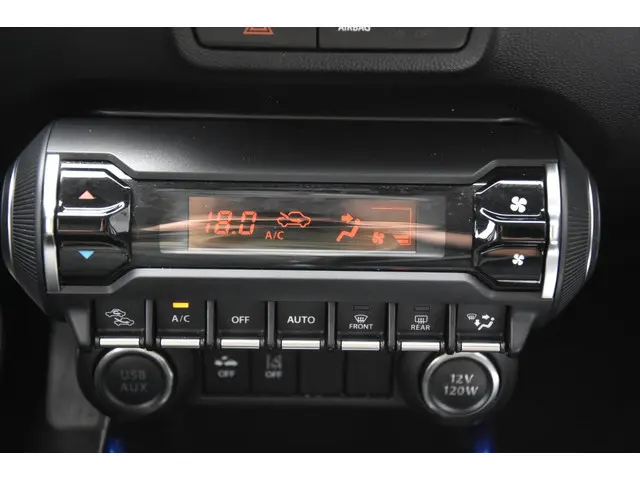 Suzuki Ignis 1.2 Smart Hybrid Style 2023 Hybride Benzine 13