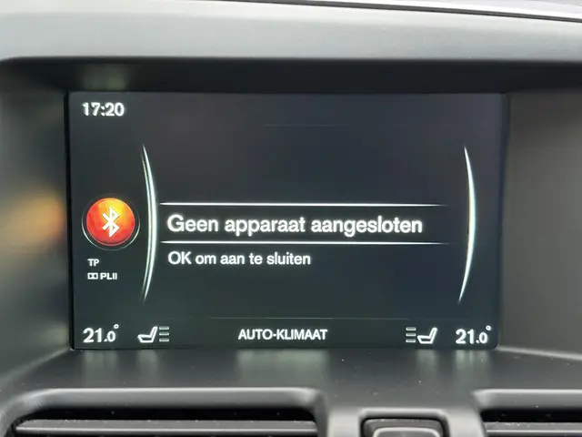 Volvo XC60 2.0 T5 FWD Ocean Race 2016 Benzine 21