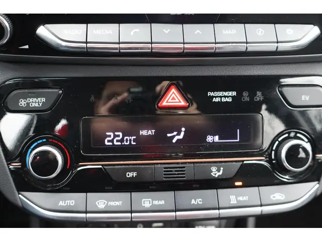 Hyundai IONIQ Comfort EV 2018 Elektrisch 28