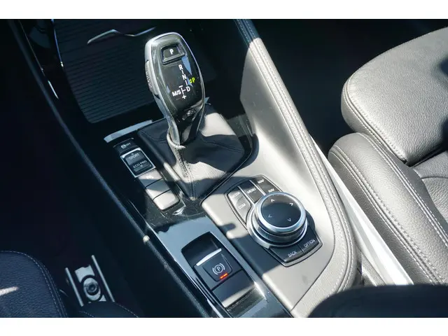 BMW X2 sDrive20i 2022 Benzine 17