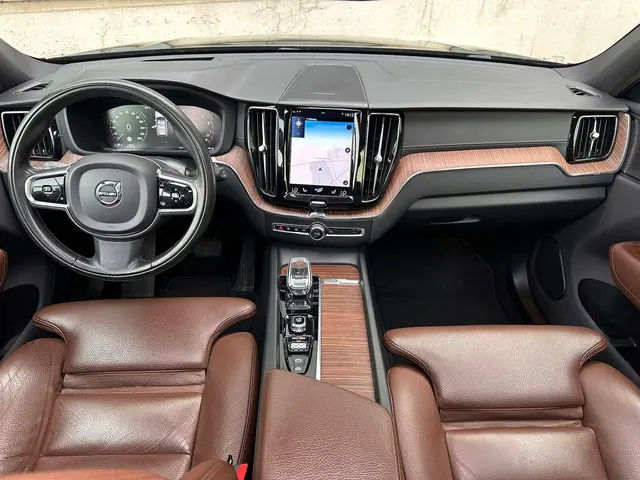 Volvo XC60 2.0 B4 Inscription 2021 Benzine 13