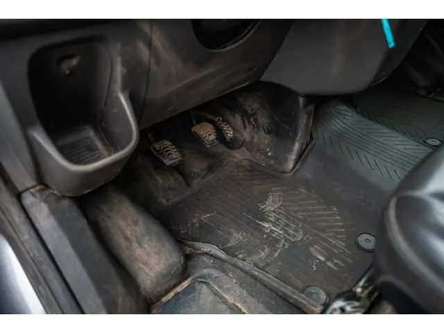 Ford Transit 2.0 TDCI 2022 Diesel 12