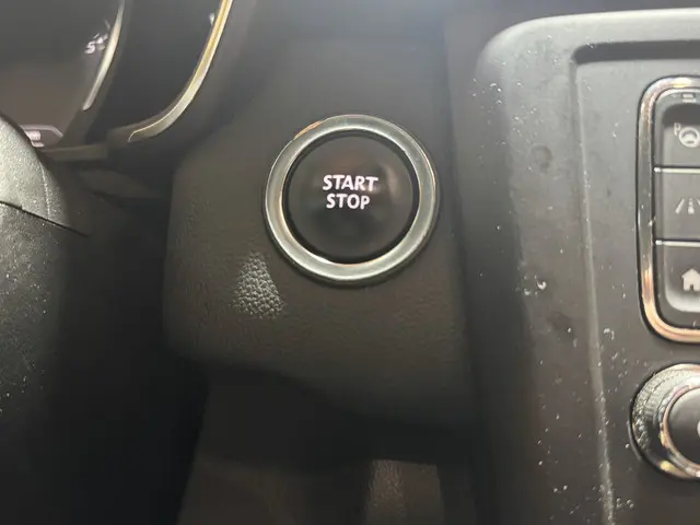 Renault Kadjar 1.2 TCe Bose 2016 Benzine 37