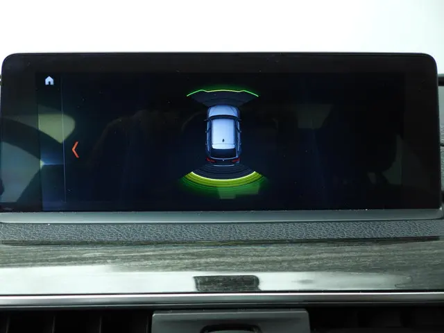 BMW 3 Serie Touring 320i 2019 Benzine 26