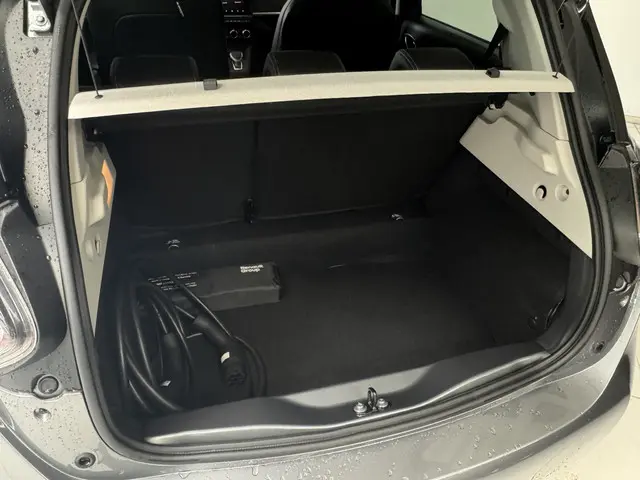 Renault ZOE R135 Iconic 52 kWh 2024 Elektrisch 9