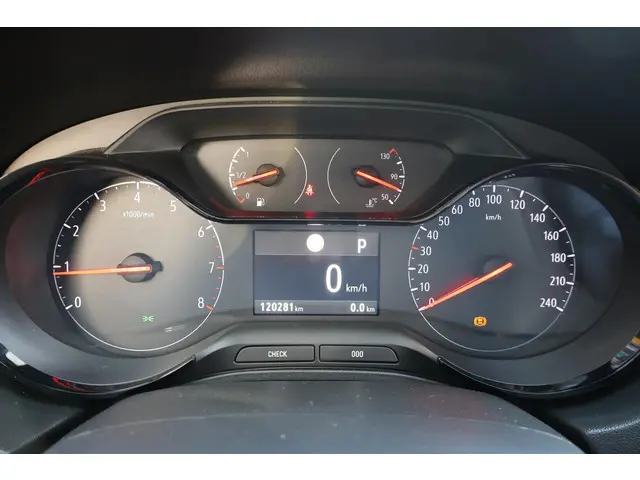 Opel Grandland X 1.2 Business Edition 2020 Benzine 26