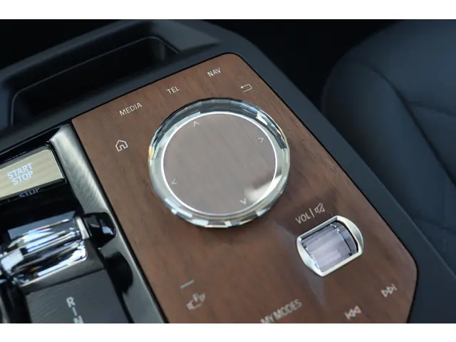 BMW iX M60 2023 Elektrisch 20