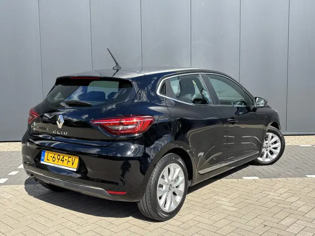 Renault Clio TCe 90 Intens 2021 Benzine 3