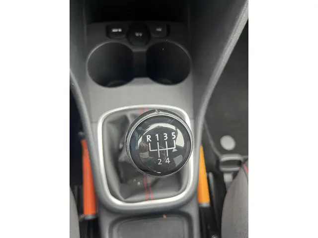 Volkswagen Polo 1.2 TSI Cross 2014 Benzine 21