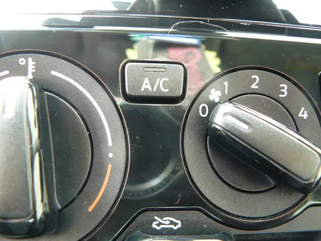 Volkswagen up! 1.0 BMT move up! 2019 Benzine 11