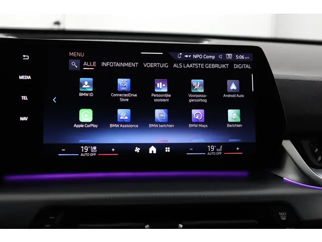 BMW iX2 xDrive30 67 kWh 2024 Elektrisch 52