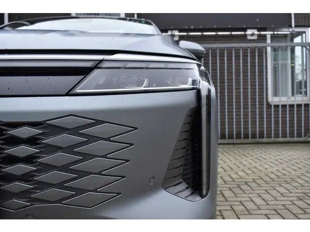 Omoda 9 SHS SHS-P Premium 2026 Hybride Benzine 26