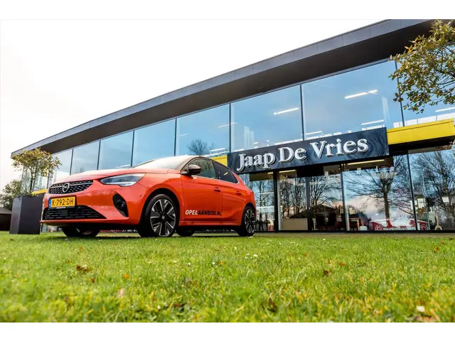 Renault Clio 0.9 TCe Iconic 2016 Benzine 18