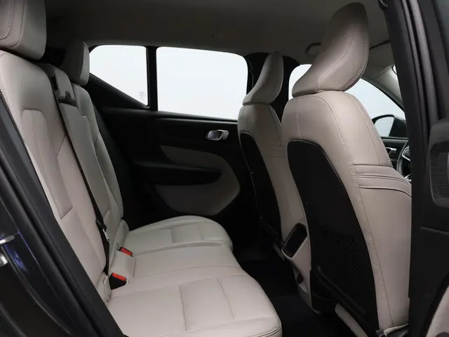 Volvo XC40 2.0 T4 Inscription 2019 Benzine 10