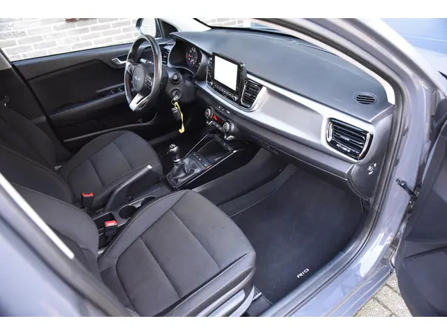 Kia Rio 1.2 Vision 2022 Benzine 36