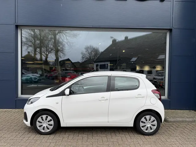 Peugeot 108 1.0 e-VTi Active 2019 Benzine 31