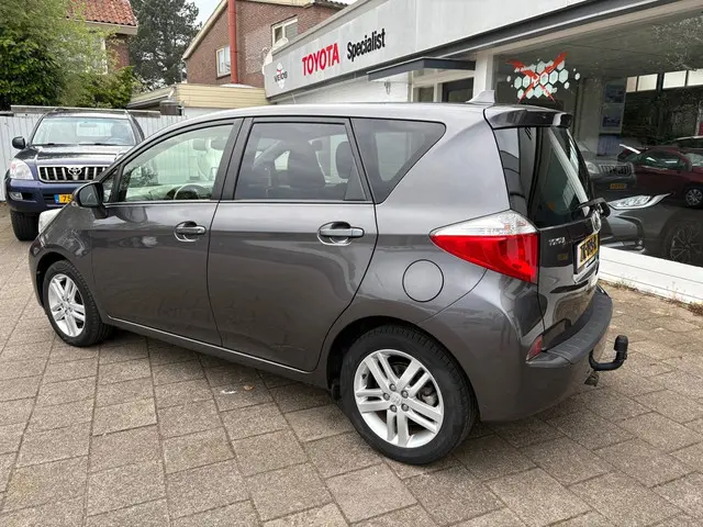 Toyota Verso-S 1.3 VVT-i Dynamic 2014 Benzine 3